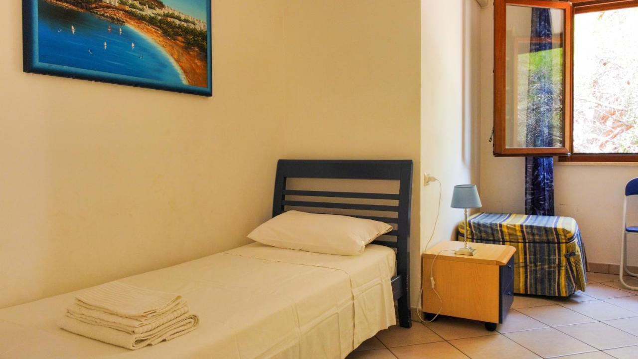 Villa Verde Procchio  Buitenkant foto